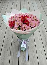Букет цветов из:  Альстромерии в Новое