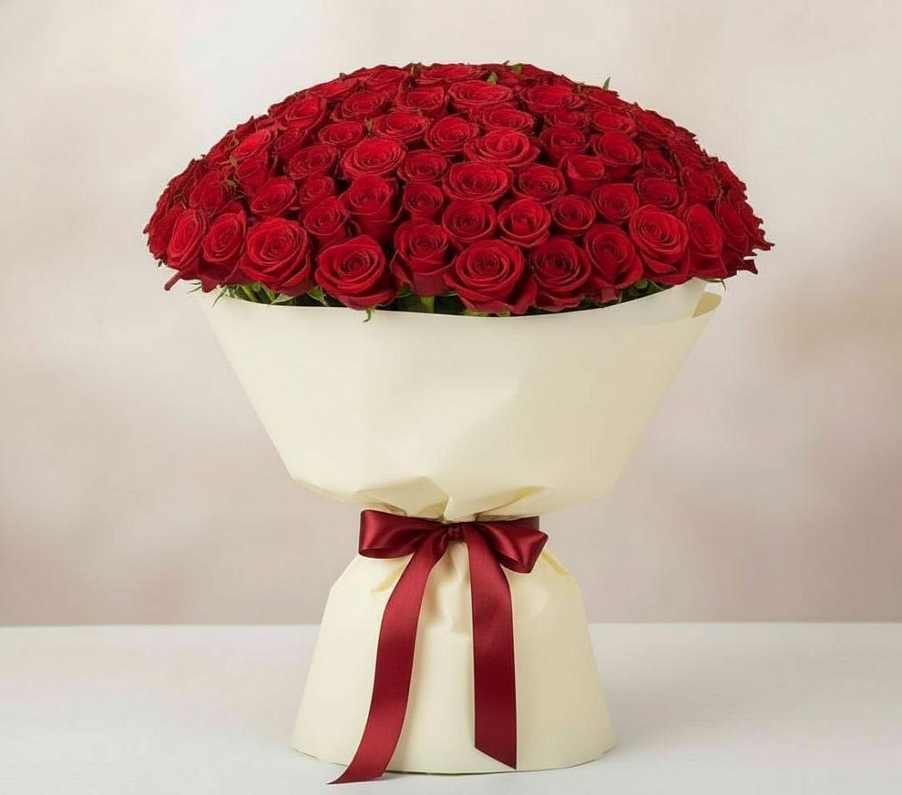 Букет 101 Красная роза Милано в Новое