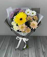 Букет цветов из:  Розы, Герберы и Хризантемы в Новое