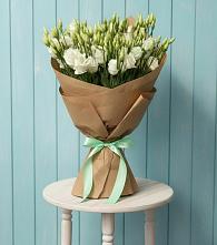 Букет цветов из:  Лизиантусы в Новое