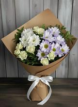 Букет цветов из:  Хризантемы и Розы в Новое