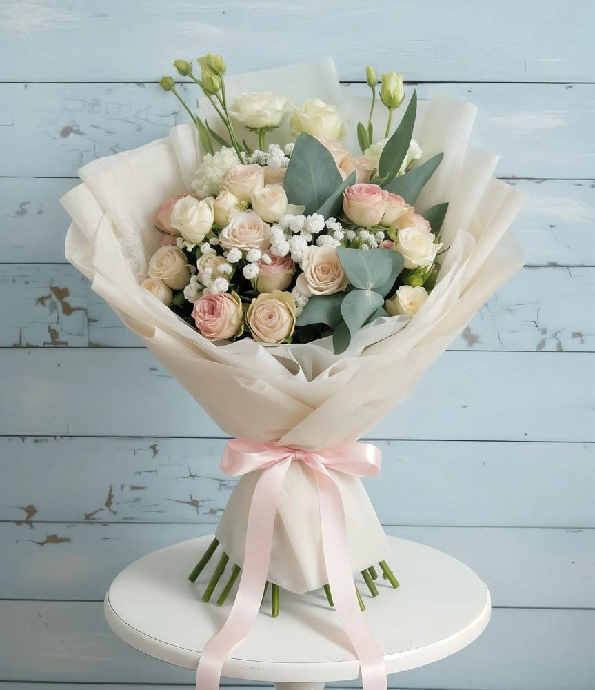 Букет цветов из: Розы и Лизиантусы в Новое