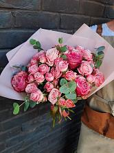 Букет розы в пальмах в Новое Букет цветов из: Розы в Новое