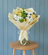 Букет цветов из:  Хризантемы и Розы в Новое