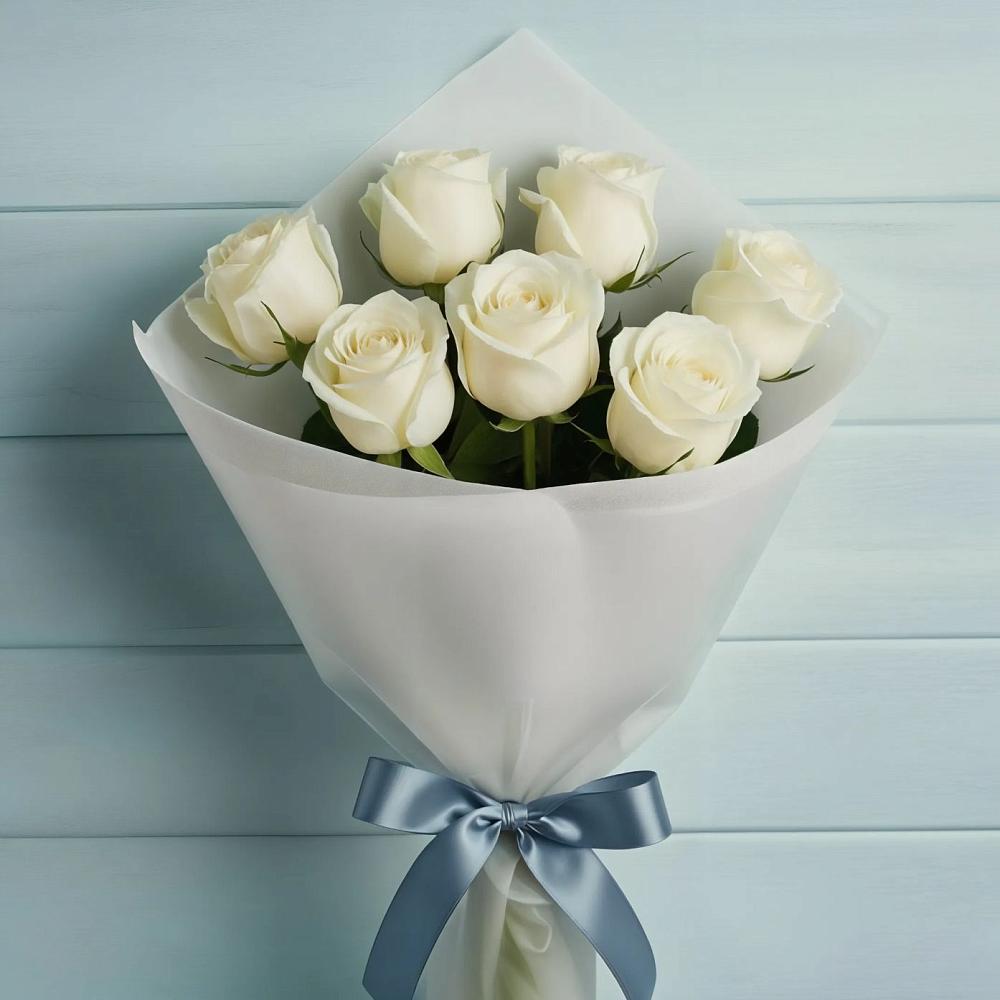 Букет 7 Белых роз Эдлесс Лав в Новое