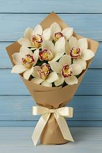 Букет цветов из:  Орхидеи и Розы в Новое